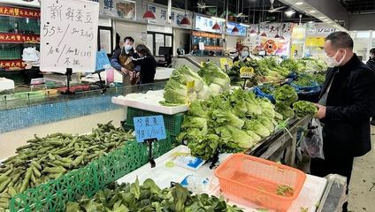 家乐福莘庄店 疫情下的价格坚守与农产品供应保障